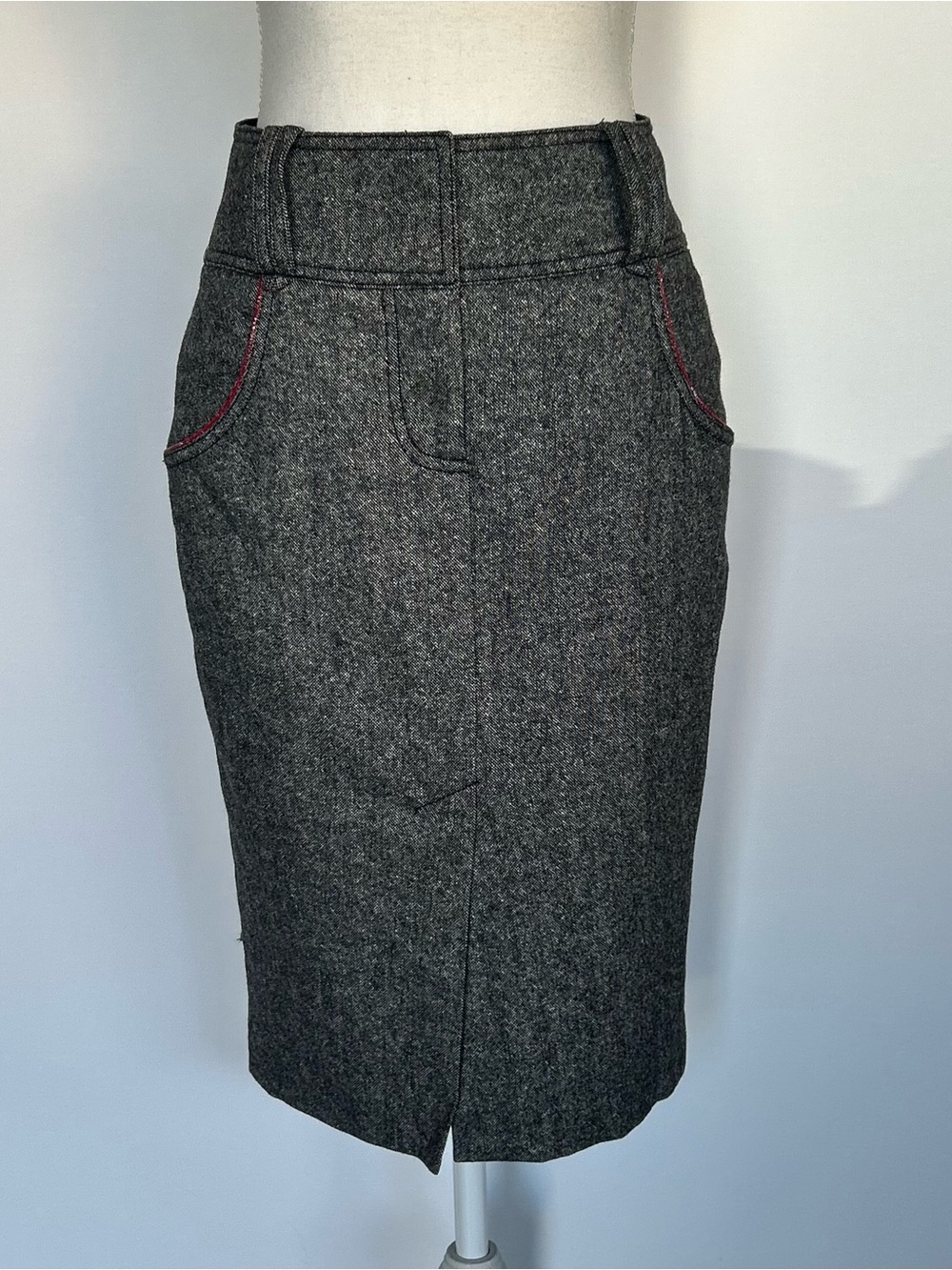 bebe Vintage Y2K Charcoal Gray Wool Pencil Skirt with Red Accents Size 4
